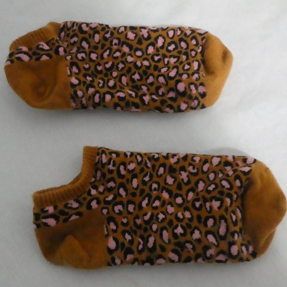 Girl's Animal Print Ankle Socks - Picture 6 of 10
